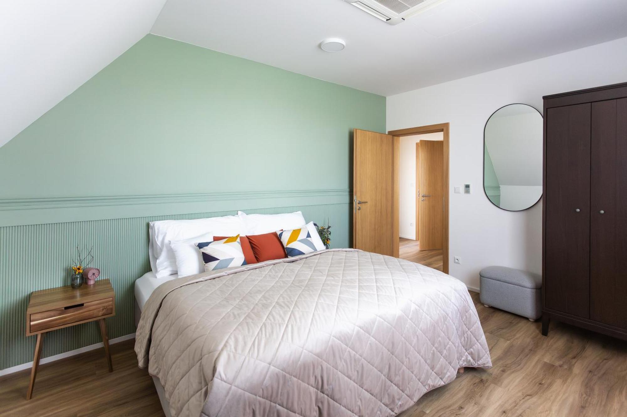 Apartments By Prague City Golf ภายนอก รูปภาพ